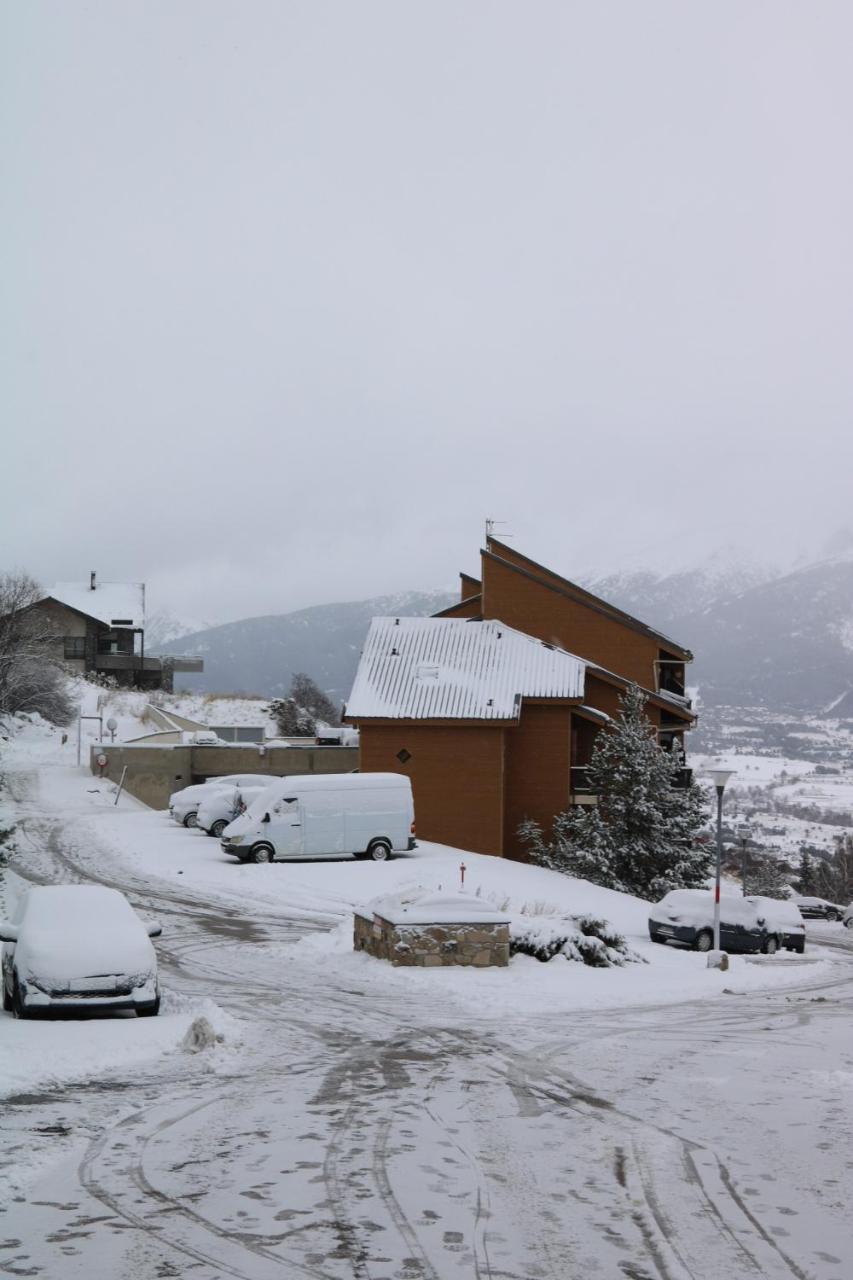 Charmant Appartement Les Temples Du Soleil Font-Romeu-Odeillo-Via المظهر الخارجي الصورة